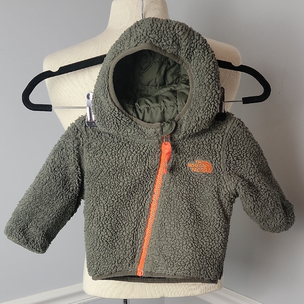 THE NORTH FACE Reversible Full Zip Green Sherpa Camo‎ Hooded Lightweight Jacket